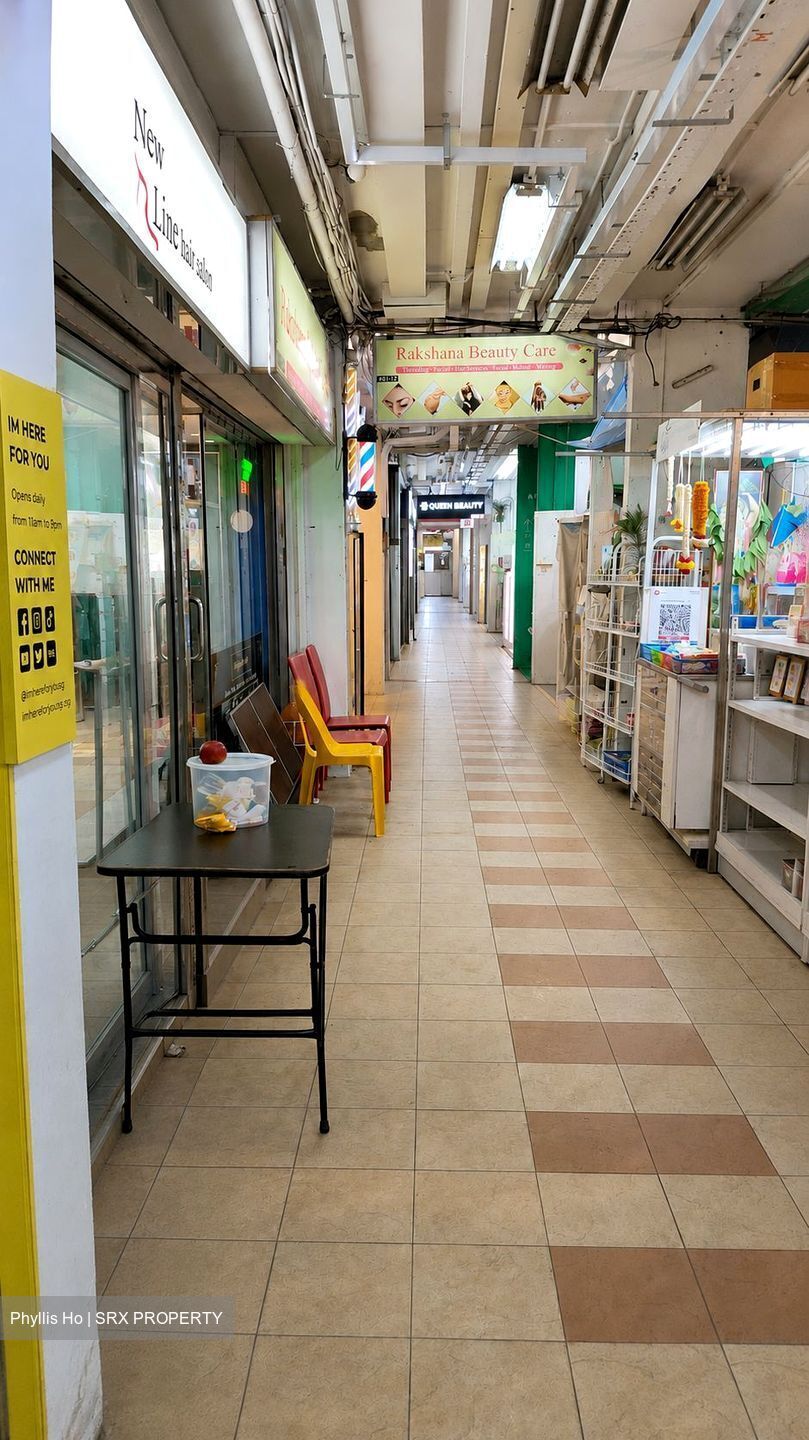 Chong Pang City (D27), Shop House #560052271